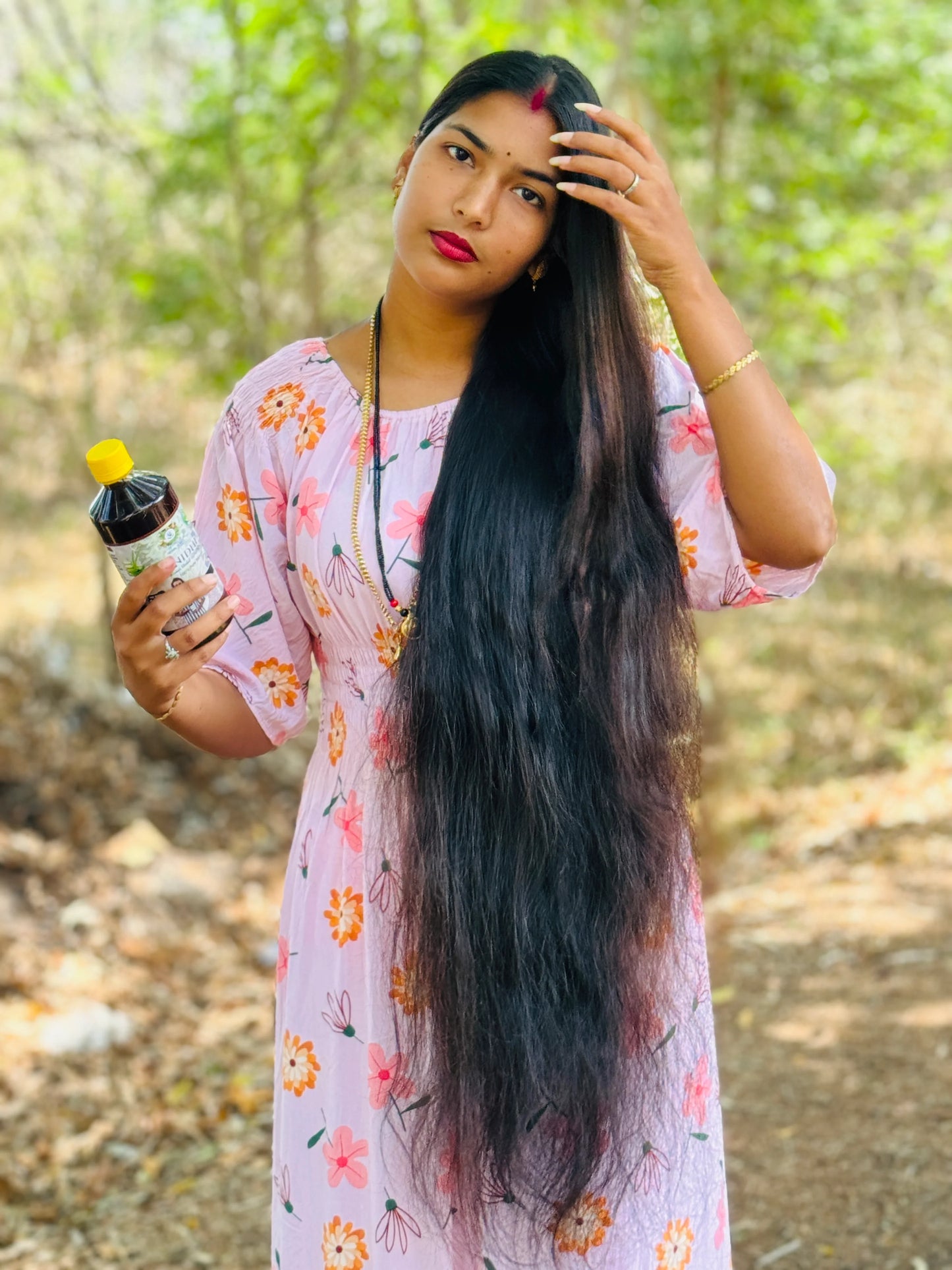 adivasi-hakkipikki-hair-oil