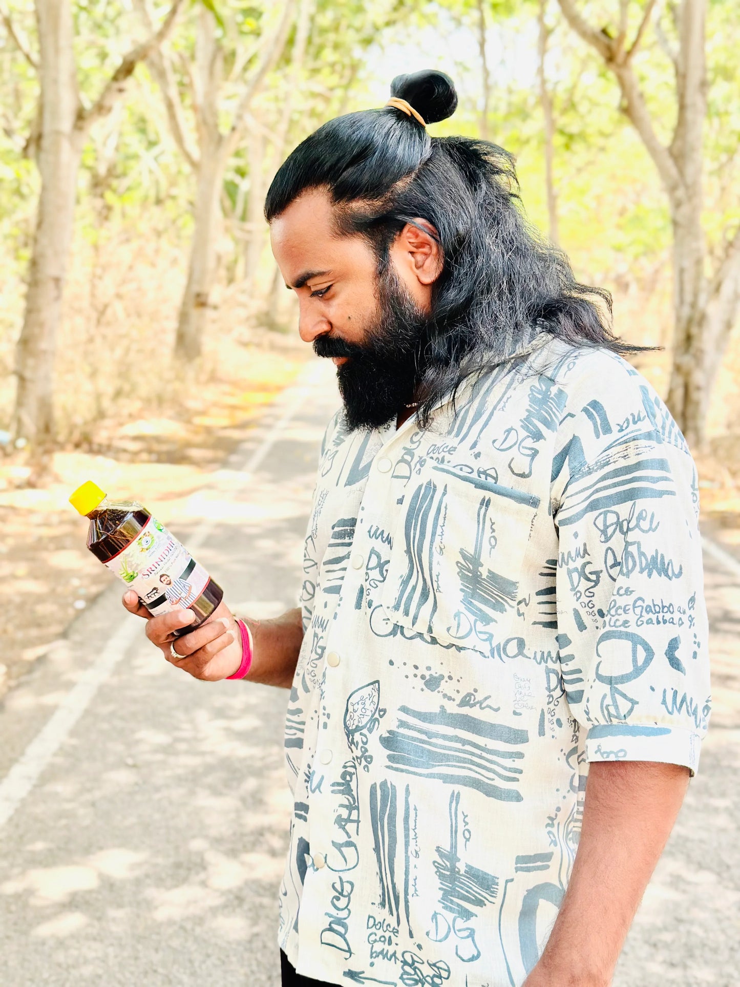 adivasi-hakkipikki-hair-oil